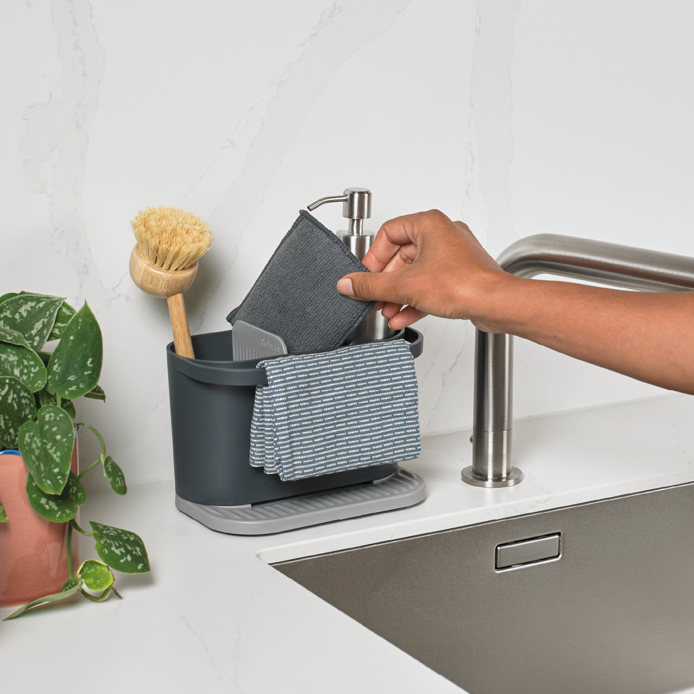 Sink Tidy ReBorn Homes