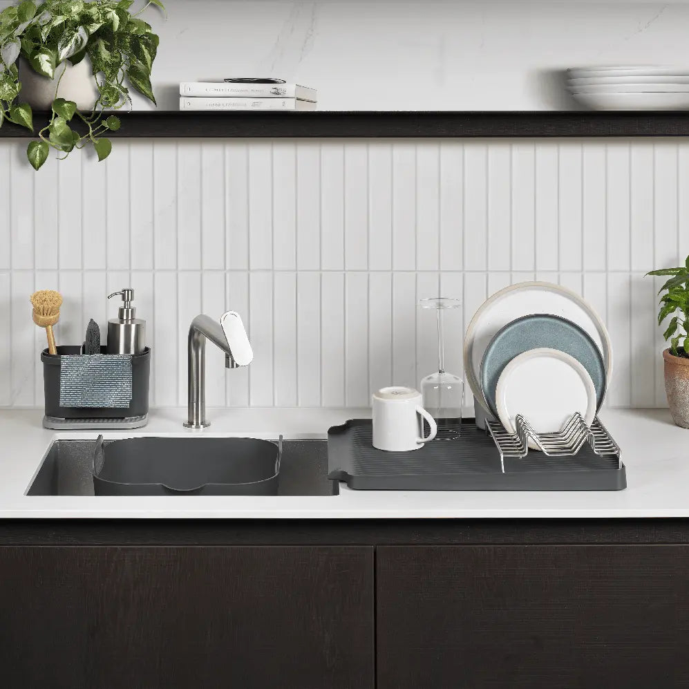 STRAIGHT_VIEW_DARK_GREY_GROUP